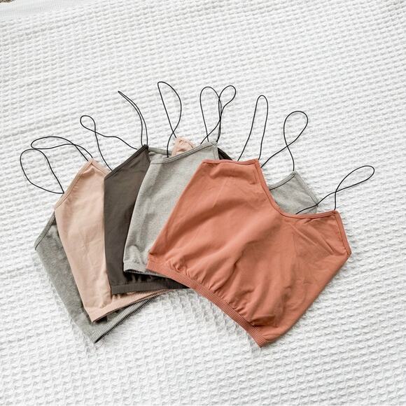 Lululemon tank - Picture 3 of 4